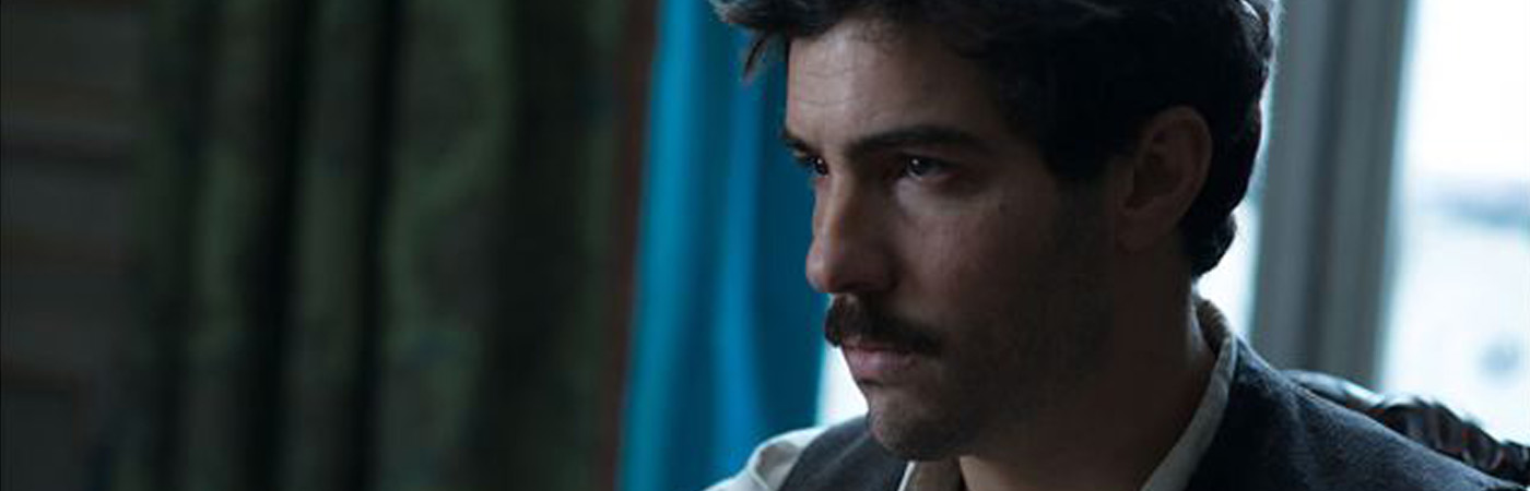 Tahar Rahim dans Les Anarchistes d'Elie Wajeman