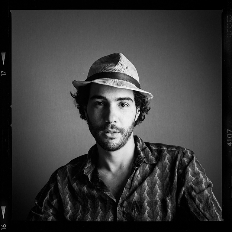 La séance photo sonore de Tahar Rahim, acteur © Pascal Bastien