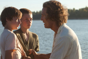 mud sur les rives du Mississippi Jeff Nichols Matthew McConaughey, Reese Witherspoon Ty Sheridan Jacob Lofland Sam Shepard