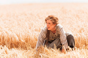 Sunset Song Terence Davies Agyness Deyn Peter Mullan Kevin Guthrie champ de blé