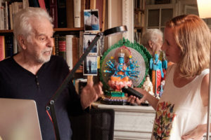 Dans le bureau d'Alejandro Jodorowsky © Yann Vidal