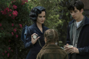 Critique : Miss Peregrine et les enfants particuliers de Tim Burton avec Eva Green et Asa Butterfield