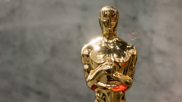 oscars 2020 - Image : https://libreshot.com/oscar-statuette/